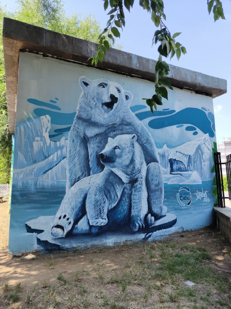 DRUENTO - Il nuovo murales ambientalista sull'importanza del ciclo dei rifiuti - FOTO