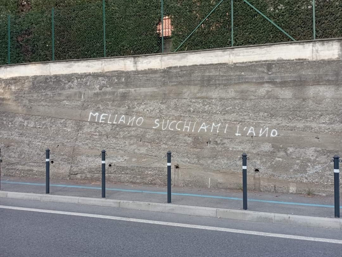 ALPIGNANO - Sulla ex provinciale 178 scritte contro sindaco e ufficio tecnico - FOTO