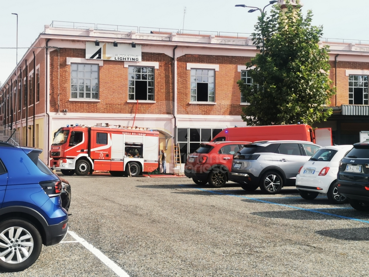 VENARIA - Incendio alla Marelli: evacuato tutto lo stabilimento di via Cavallo - FOTO