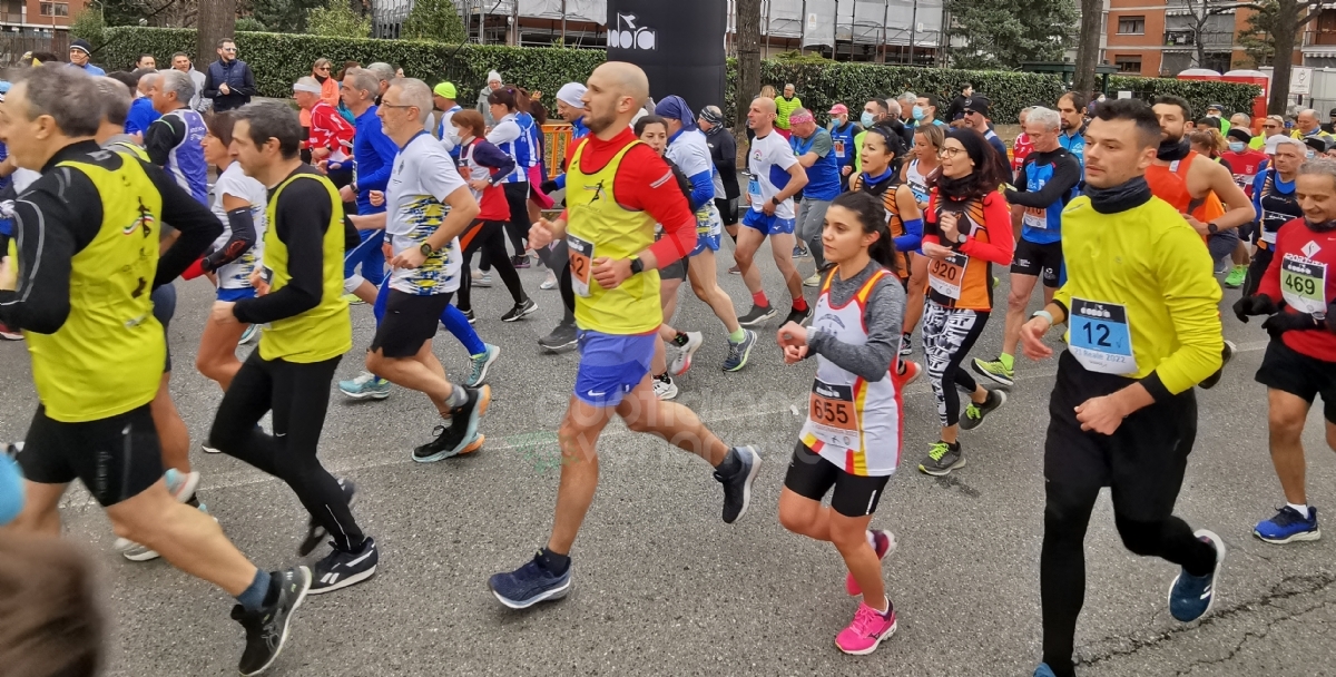 VENARIA - Grande successo per la «StraVenaria» e la «21 Reale»: TUTTE LE FOTO
