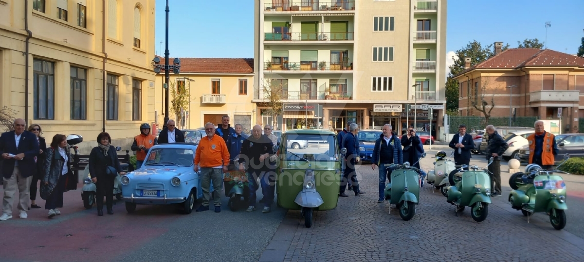 VENARIA - Inaugurata la «La Vespa che non vola», il dono del Vespa Club alla Città - FOTO