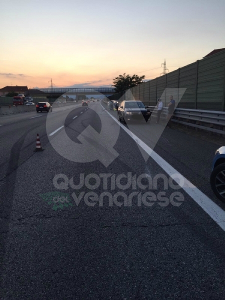COLLEGNO-PIANEZZA - Incidente in tangenziale: donna ferita dopo lo scontro fra due auto