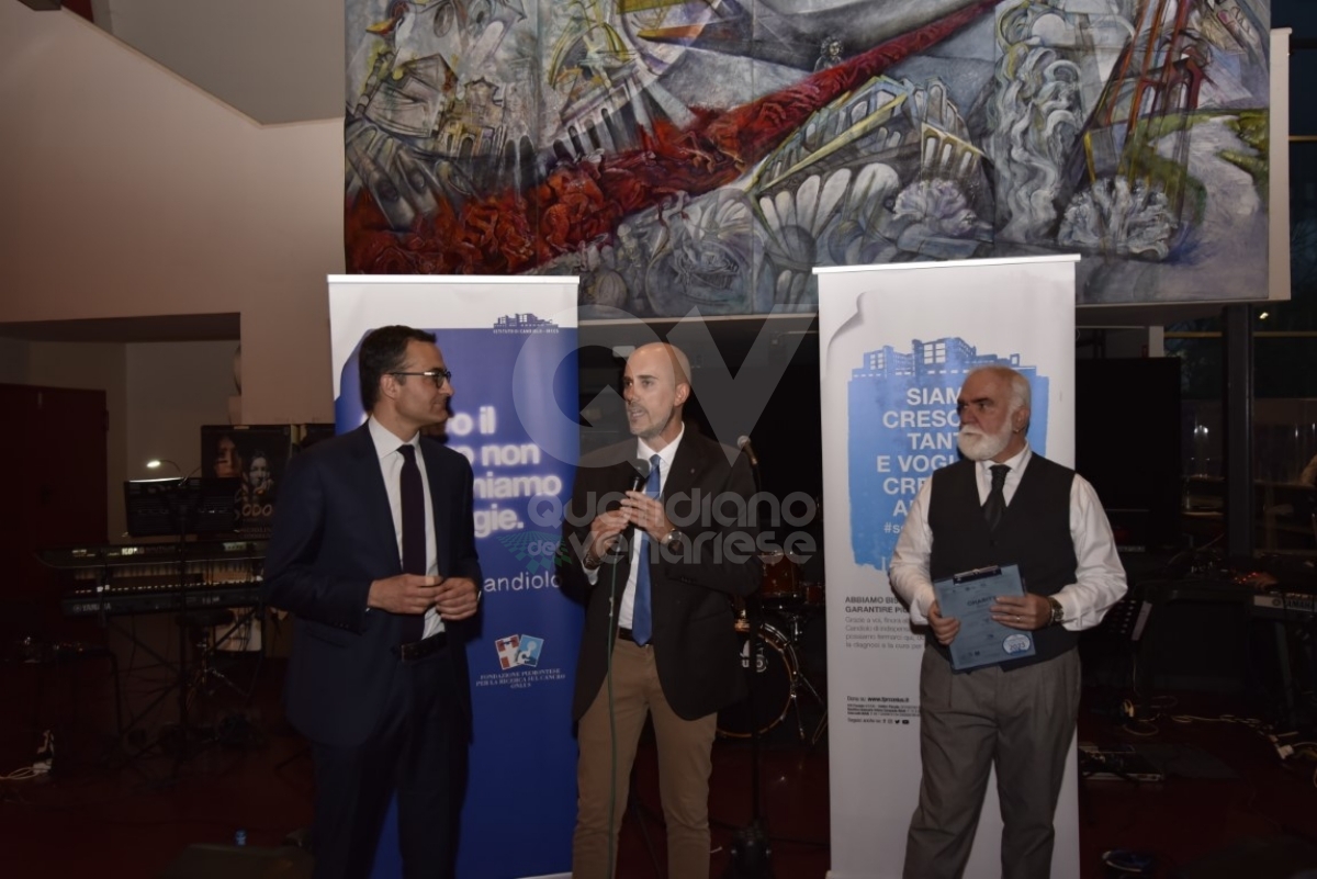 VENARIA - «Venaria Reale Charity Dinner»: 12mila euro alla Fondazione piemontese per la ricerca sul cancro - FOTO