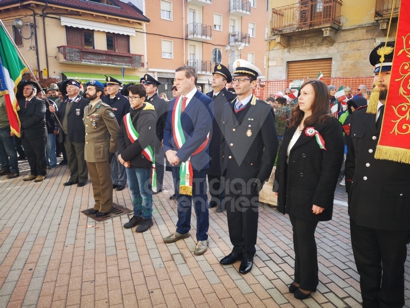 BORGARO - Scuole protagoniste dei festeggiamenti del 4 Novembre - FOTO