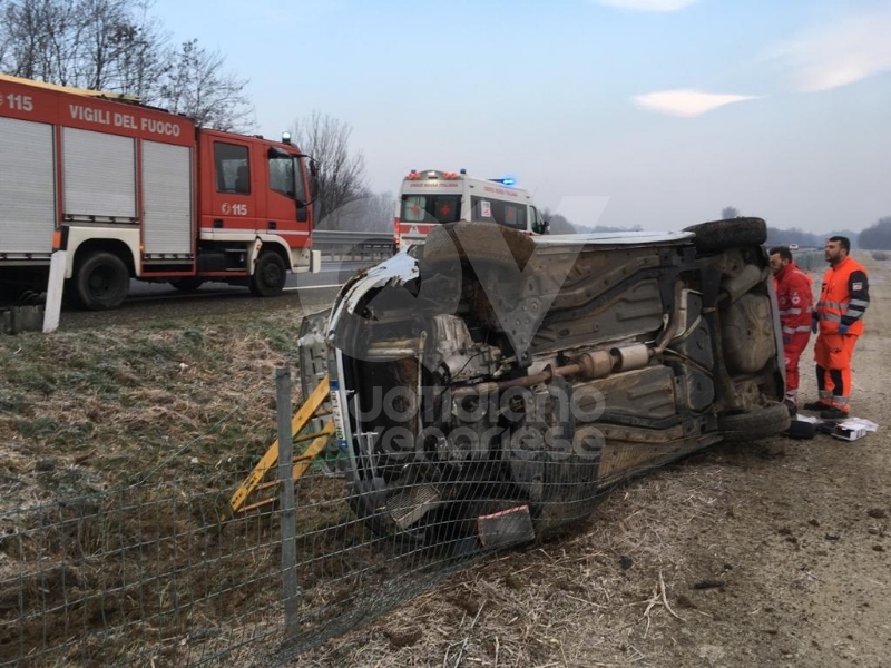 PIANEZZA - 23enne ferita dopo un pauroso incidente in autostrada