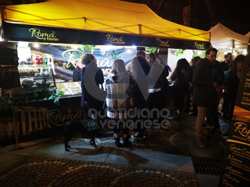 VENARIA - Lo Street Food della «Associazione italiana cuochi itineranti» torna in estate