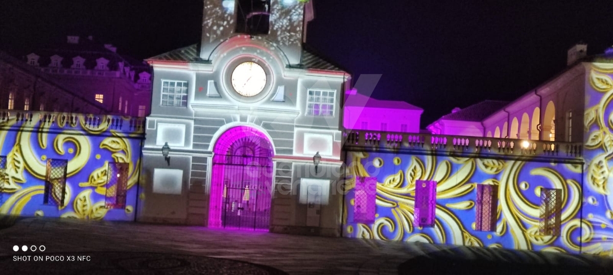 VENARIA - Luci accese, cori gospel, bambini dell'IC 1 protagonisti: via al Natale di «Immaginaria» - FOTO E VIDEO