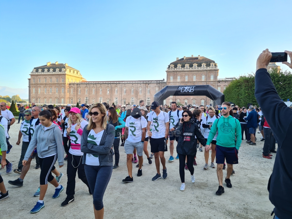 VENARIA - Successo per la «Mandrialooonga» e le «Camminate Reali»: si pensa già al 2024 - FOTO