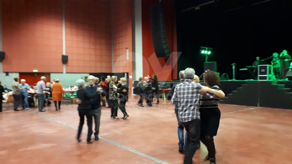 VENARIA - Grande festa al Concordia per le «Nozze d'oro» - FOTO