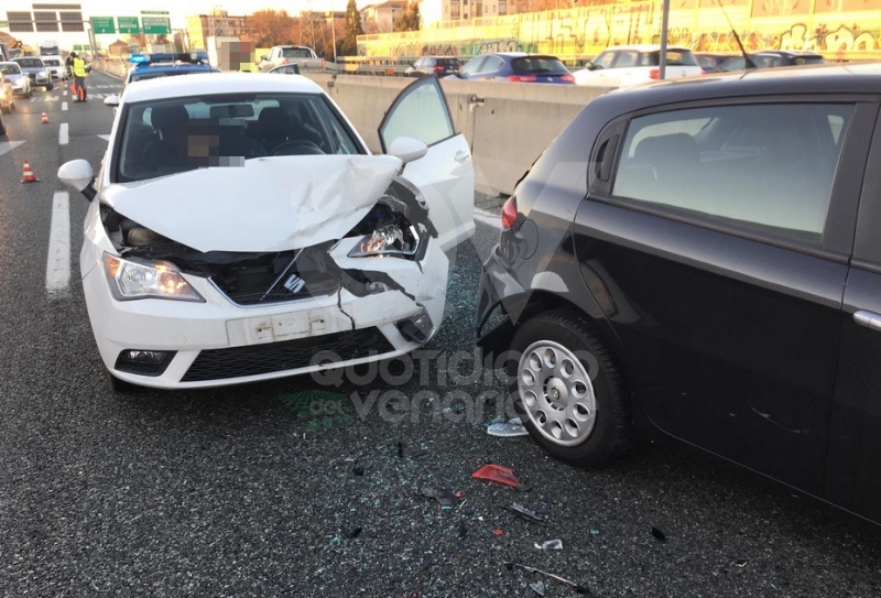 TANGENZIALE - Incidente tra Rivoli e Savonera, code chilometriche in direzione Venaria