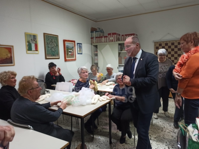 COLLEGNO - L'Unicef premia le pigotte collegnesi