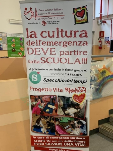 RIVOLI - Anche la scuola primaria Walt Disney è cardioprotetta - FOTO