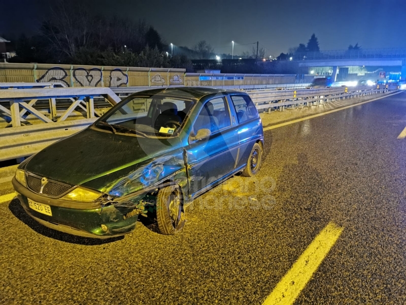 RIVOLI - Scende dall'auto dopo l'incidente e viene travolto da un'auto: muore un 70enne