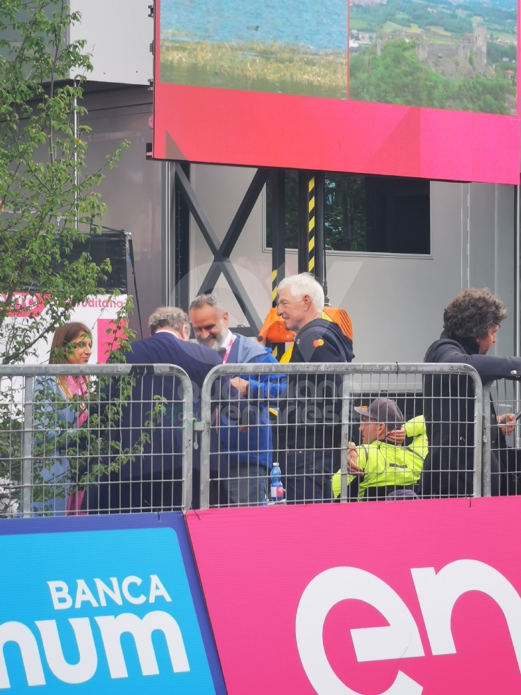 GIRO D'ITALIA A RIVOLI - Vince Denz: per la città una giornata indimenticabile - FOTO E VIDEO