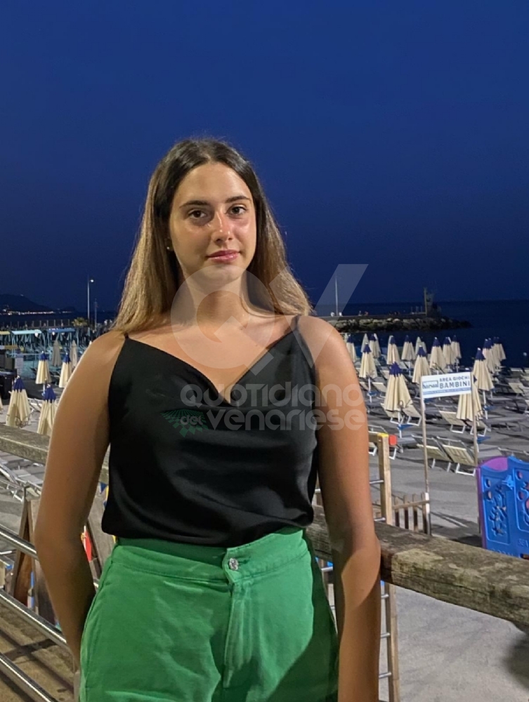 VENARIA - Dopo la maturità, il futuro dei 100 e 100 con lode del Liceo Juvarra sezioni A e B - FOTO