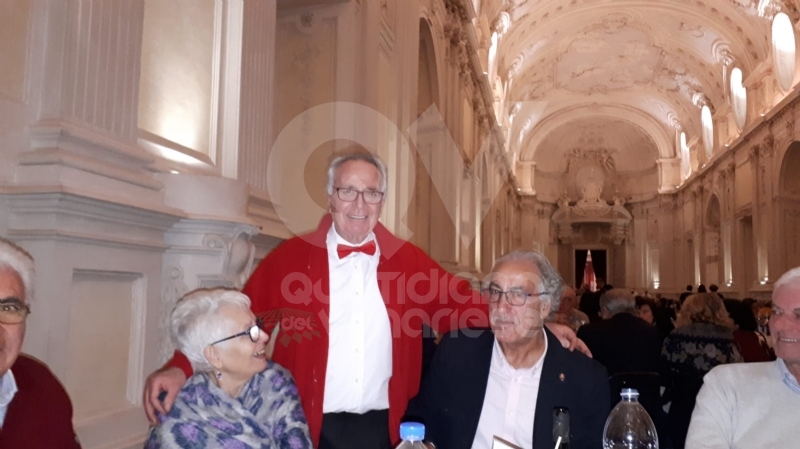 VENARIA - 420 partecipanti alla «Cena della solidarietà e della fratellanza» alla Reggia - FOTO