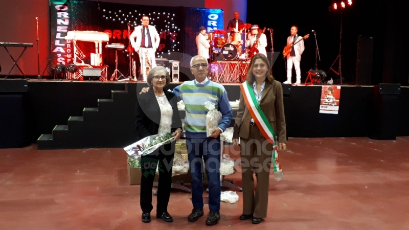 VENARIA - La città ha festeggiato le «nozze d'oro» di oltre 60 coppie venariesi