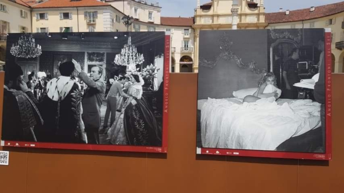 VENARIA - Con la mostra del «fotografo delle dive», la Reale si tuffa nella cultura cinematografica - FOTO