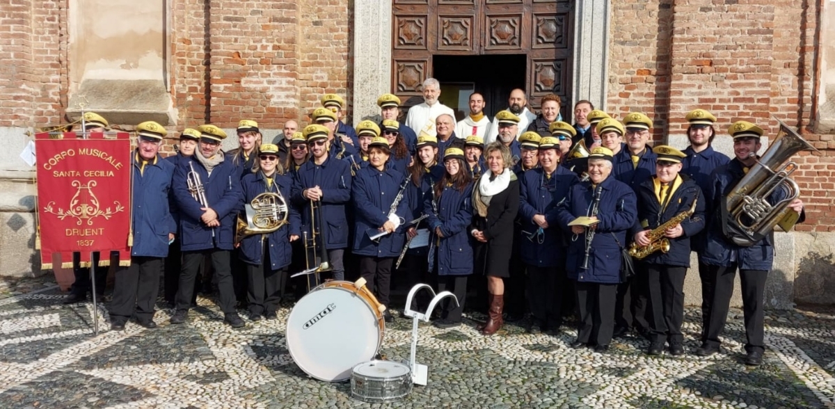 DRUENTO - La Festa di Santa Cecilia: la Banda premia i soci più longevi - FOTO