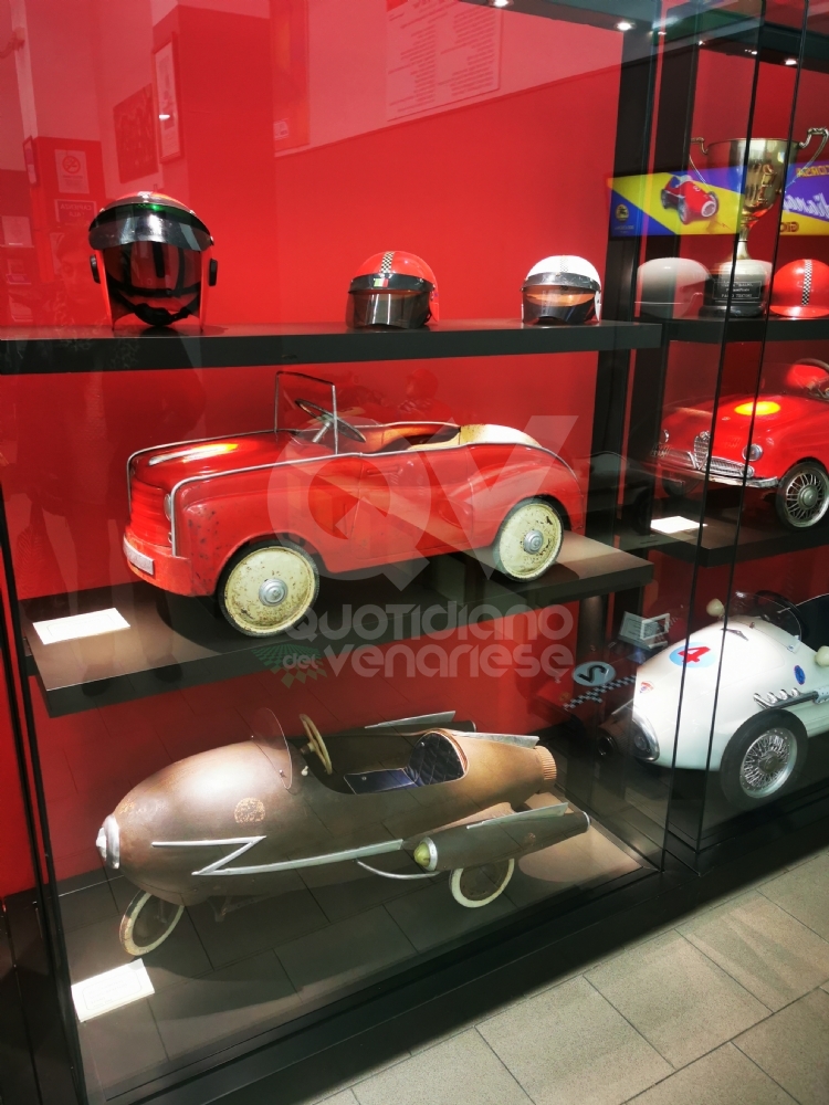 VENARIA - La mostra «Auto a pedali» di Antonio Iorio: un bellissimo tuffo nel passato - FOTO