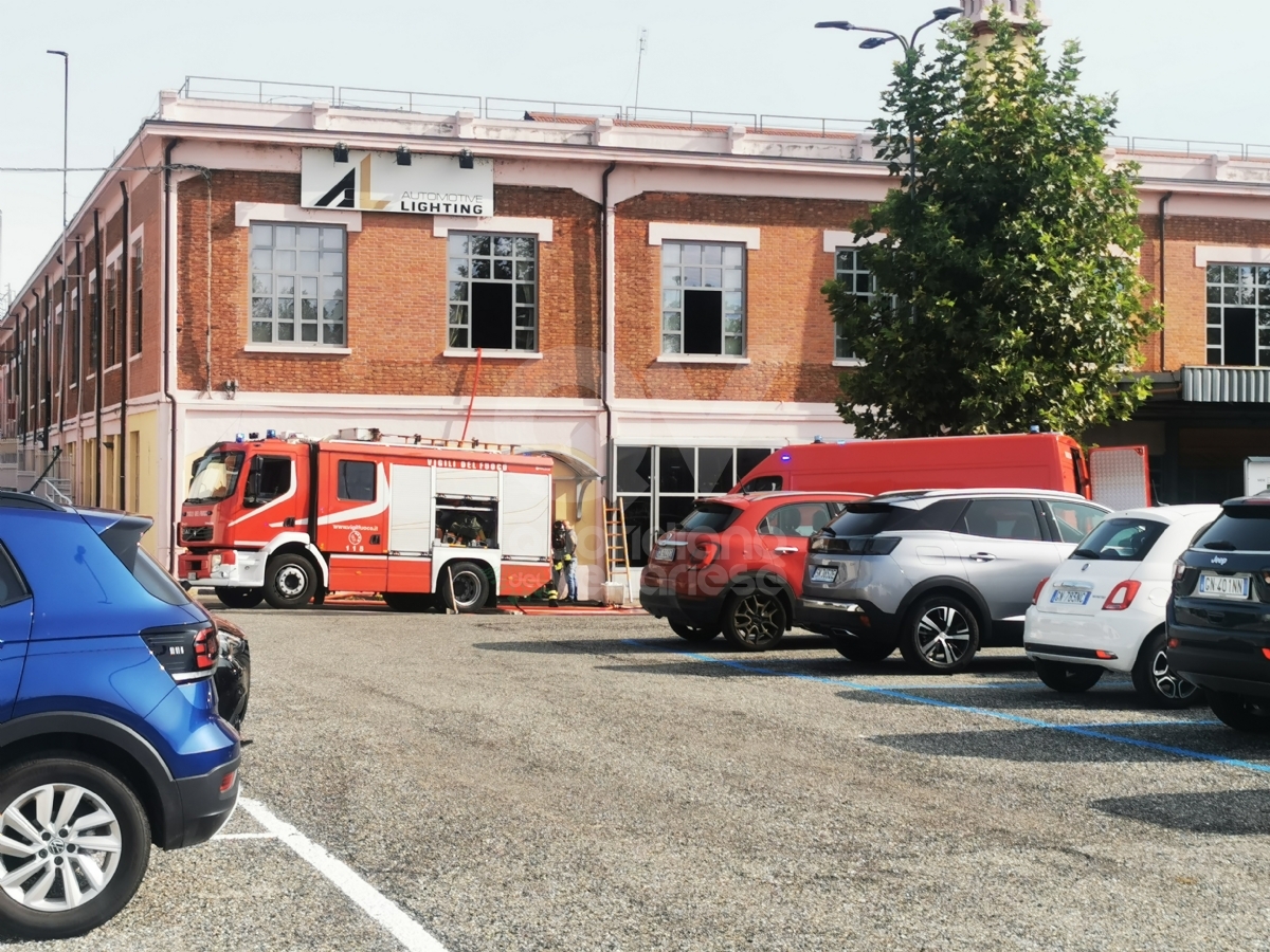 VENARIA - Incendio alla Marelli: evacuato tutto lo stabilimento di via Cavallo - FOTO