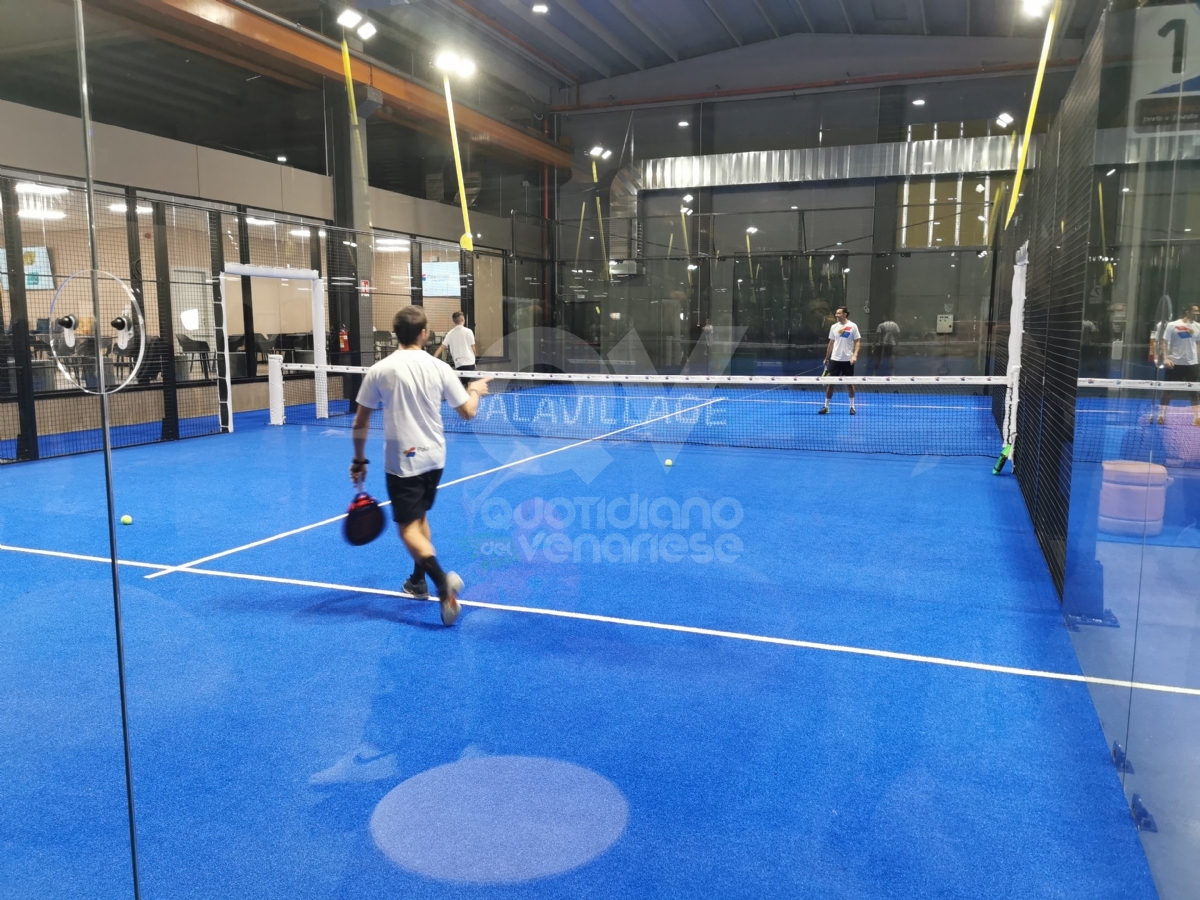 GRUGLIASCO - Sta per aprire il «PalaVillage», il più grande centro indoor di padel del Piemonte - FOTO