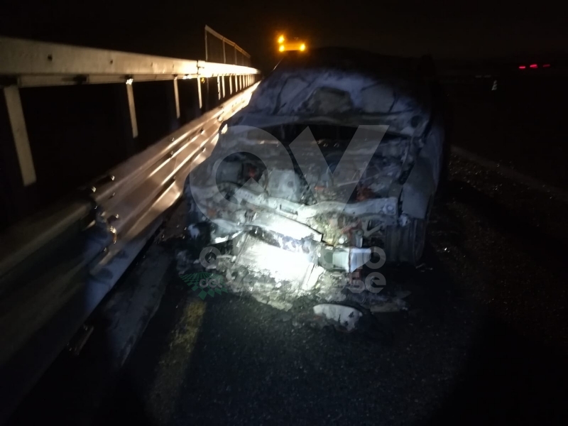 RIVOLI - Incidente in tangenziale: una macchina prende fuoco. Quattro persone rimaste ferite