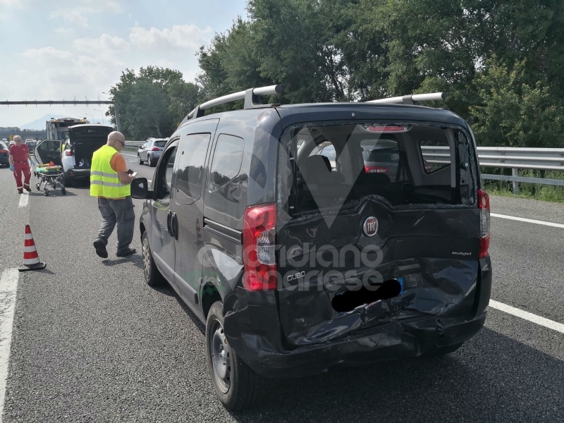 VENARIA-BORGARO - Scontro in tangenziale: tre auto coinvolte, due i feriti