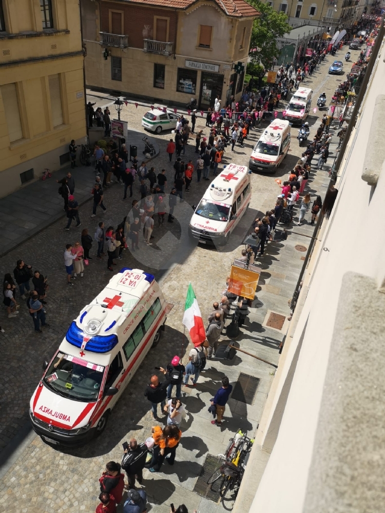 GIRO D'ITALIA A VENARIA - Riviviamo le emozioni della «Grande Partenza» - TUTTE LE FOTO