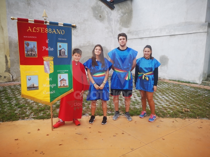 VENARIA - Il «Palio dei Mangia Cossot» va alla squadra di San Lorenzo - FOTO