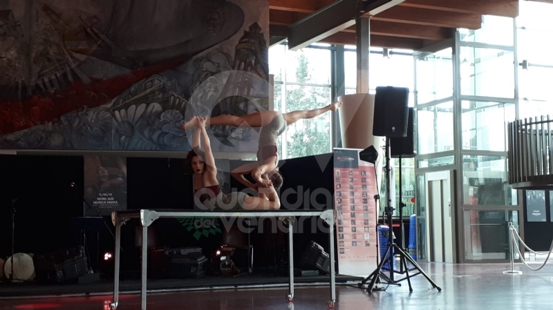 VENARIA - Una grande festa per presentare alla città la stagione teatrale del Concordia