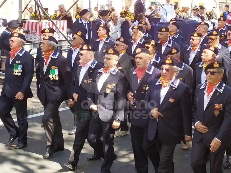 VENARIA - I marinai della sezione Cagnassone a Salerno nel ricordo di Claudio Genta