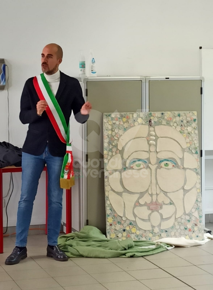 VENARIA - La meravigliosa opera d'arte dei ragazzi del Centro Socio Terapeutico donata alla Città - FOTO