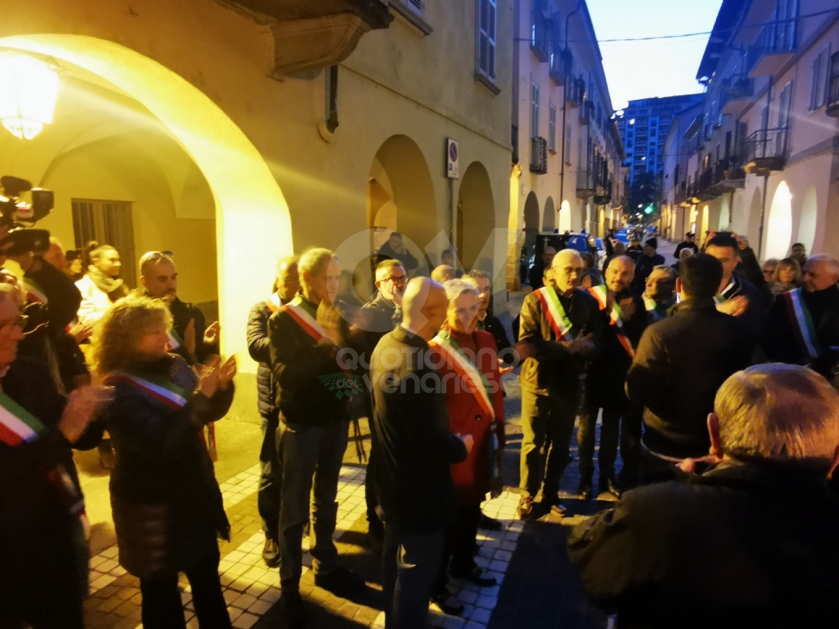 VENARIA-SAN GILLIO-DRUENTO - I sindaci sono con Alberto Rostagno: «Il Governo intervenga sulle responsabilità degli amministratori» - FOTO E VIDEO