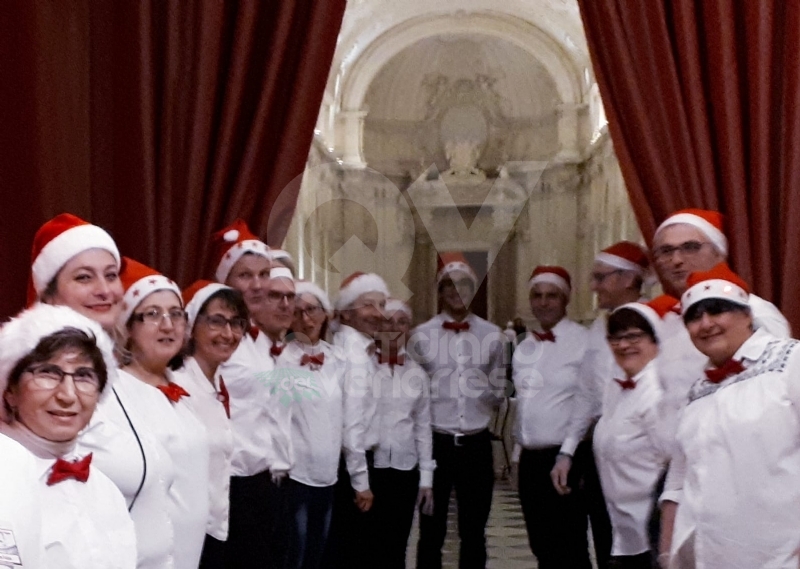 VENARIA - 420 partecipanti alla «Cena della solidarietà e della fratellanza» alla Reggia - FOTO