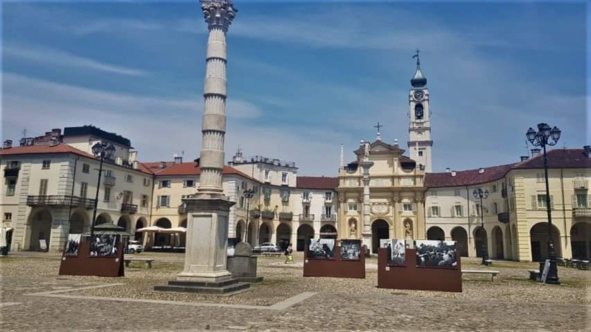 VENARIA - Con la mostra del «fotografo delle dive», la Reale si tuffa nella cultura cinematografica - FOTO