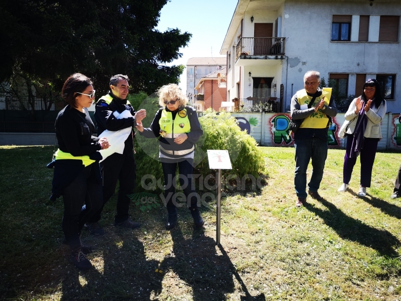 DRUENTO - Un albero e una targa per ricordare Alice Tesio