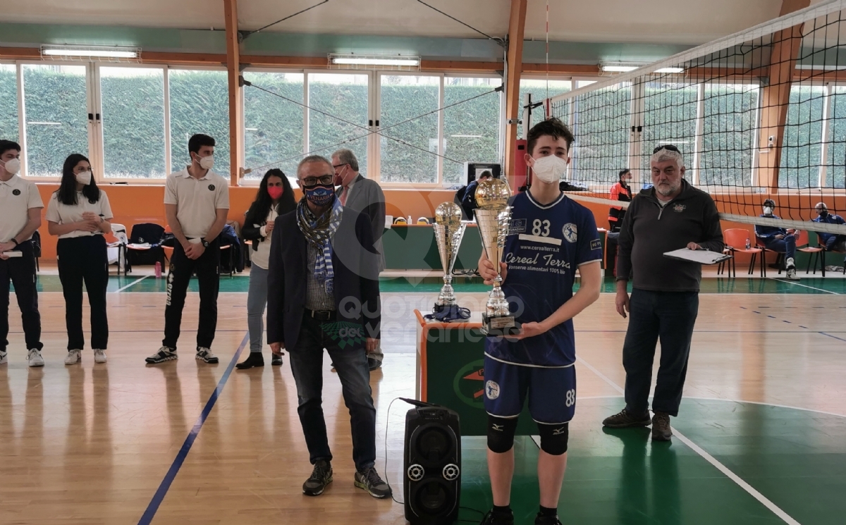 VENARIA-BORGARO - Volley, le finalissime provinciali Under 18 femminile e Under 17 maschile: vittorie per Chieri e Parella - FOTO