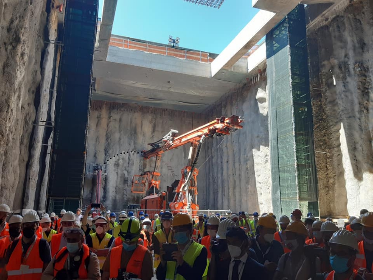 COLLEGNO - La fermata metro Certosa è sempre più realtà: finito il primo tratto del tunnel FOTO