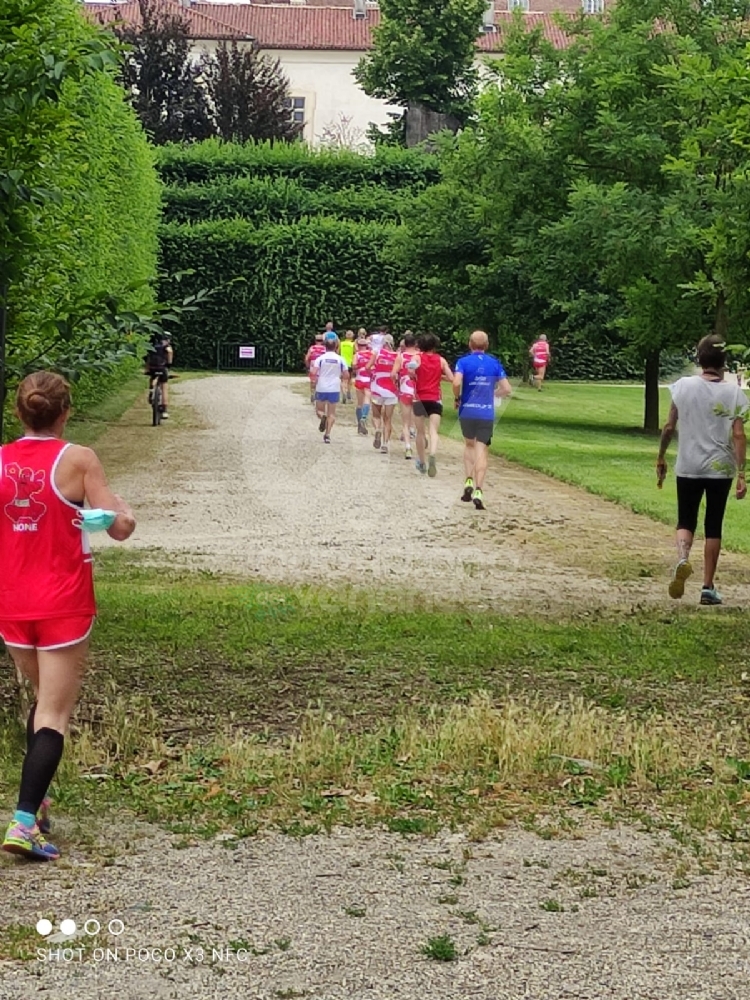 VENARIA - Oltre 200 atleti alla 12esima «StraVenaria»: ha vinto la solidarietà - FOTO