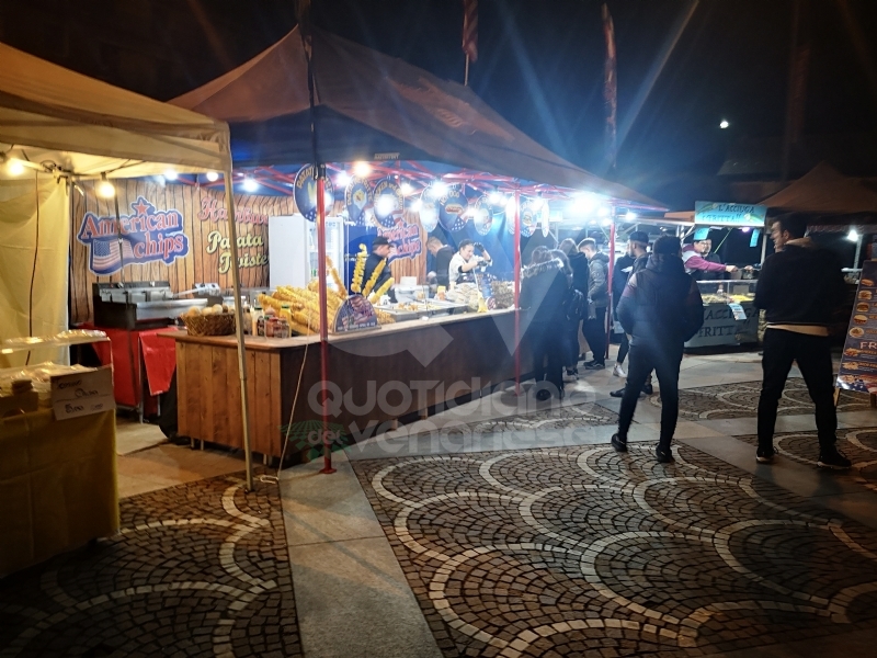 VENARIA - Lo Street Food della «Associazione italiana cuochi itineranti» torna in estate