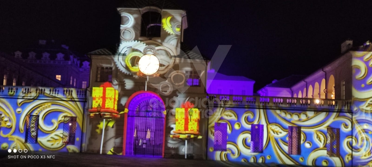 VENARIA - Luci accese, cori gospel, bambini dell'IC 1 protagonisti: via al Natale di «Immaginaria» - FOTO E VIDEO
