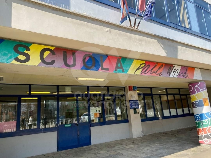 RIVOLI - Conclusi i lavori di edilizia scolastica nelle scuole Gobetti, Neruda e Primo Levi