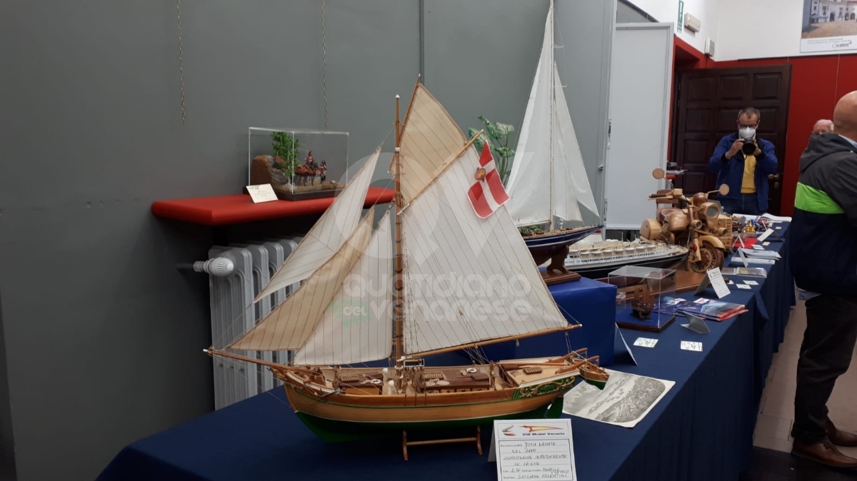 VENARIA - XXIX mostra di modellismo statico: il grande successo dei «296 Model» - FOTO