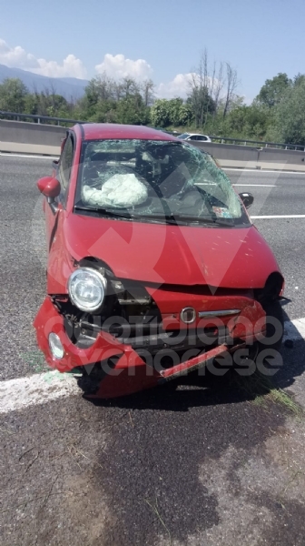 COLLEGNO-RIVOLI - Doppio incidente in tangenziale in pochi minuti: due feriti