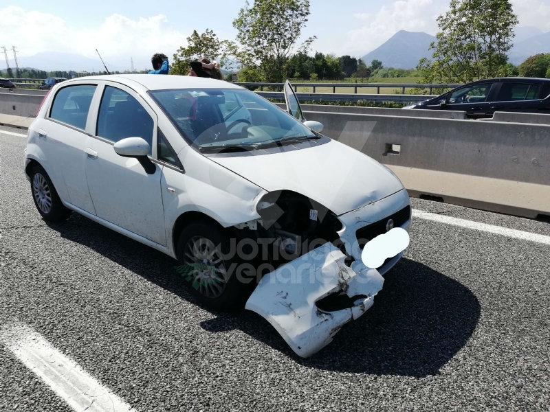 COLLEGNO-RIVOLI - Doppio incidente in tangenziale in pochi minuti: due feriti