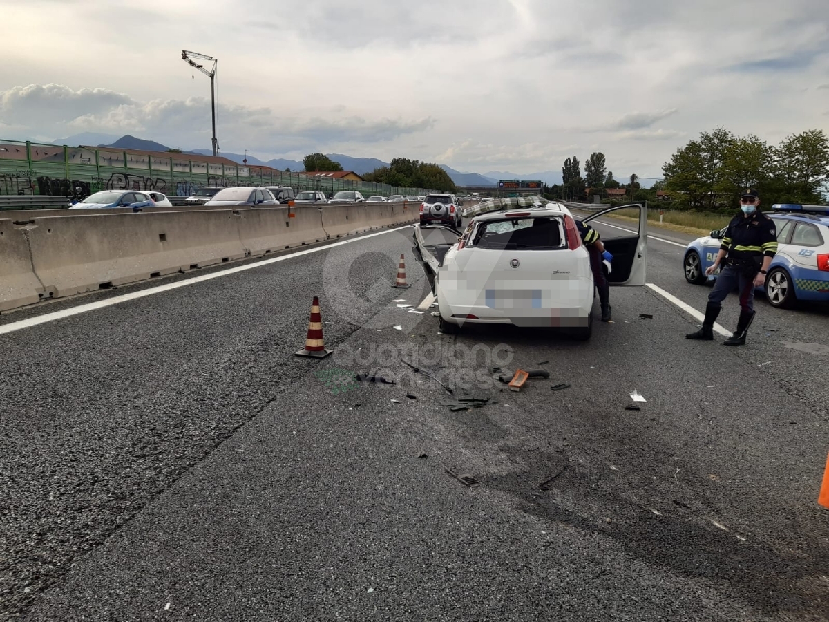 TRAGEDIA A RIVOLI - Incidente mortale in tangenziale: una persona morta - FOTO