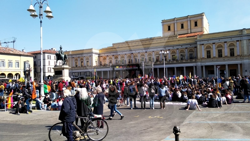 VENARIA - La Reale dice «no» alle mafie partecipando alla «Giornata della memoria e dell'impegno»
