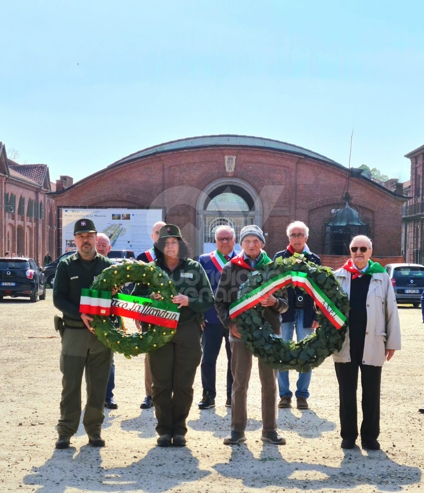 VENARIA - 25 APRILE: Bambini protagonisti alle celebrazioni per la Liberazione - FOTO