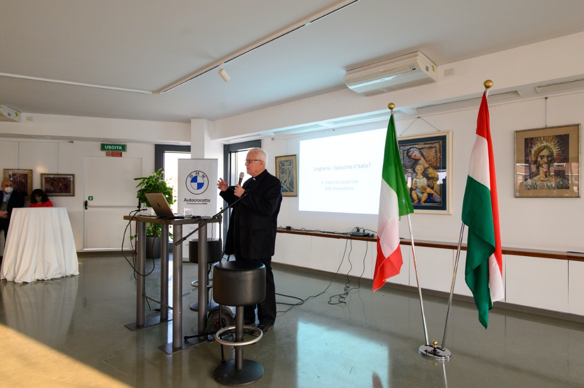 ITALIA-UNGHERIA - Storia, opportunità e sfide del futuro: l'evento di Autocrocetta - FOTO